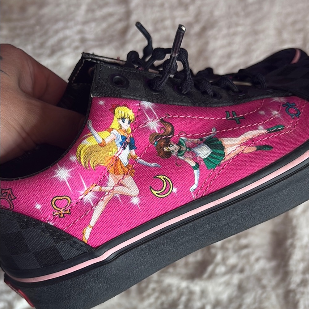 VANS Sailor Moon sneakers🌙💕 - Picture 4 of 8